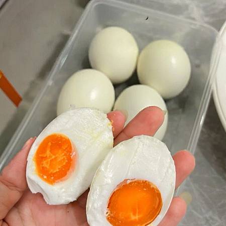 بيض مملح بطعم مميز